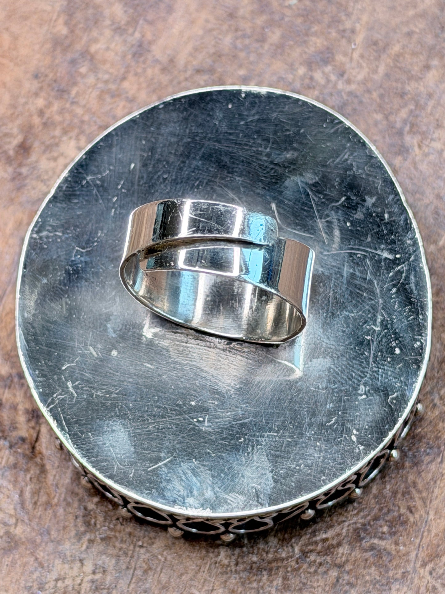 German Silver Pink Banded Agate Circle Ring