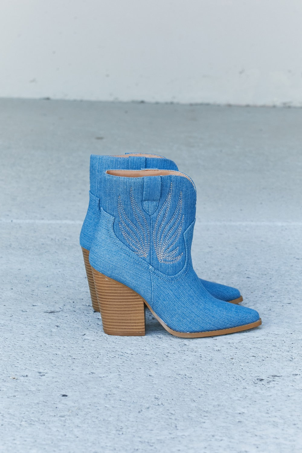 Qupid Lasso My Heart Cowboy Booties in Light Blue