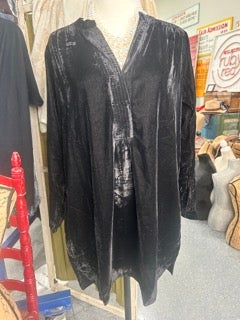 FINAL SALE Paper Lace- Long Sleeve Velvet Dress/Tunic (Black)