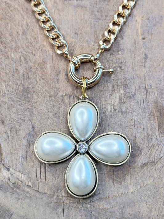 Golden Pearl Clover Necklace