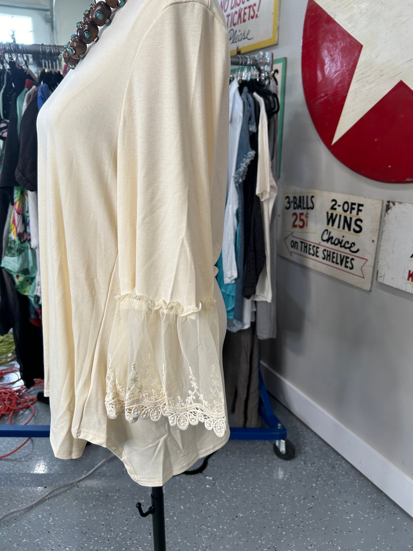 Origami- Lace 3/4 Sleeve Top (BEIGE)