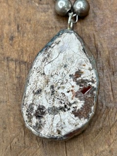 Soldered Cream Agate Peace Necklace