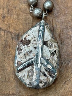 Soldered Cream Agate Peace Necklace