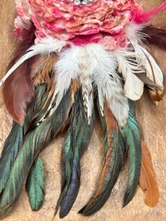 Rare Bird- Long Feather Brooch pink