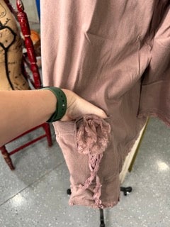 FINAL SALE Paper Lace-Ruffle Hem Quarter Sleeve Top (Plum)