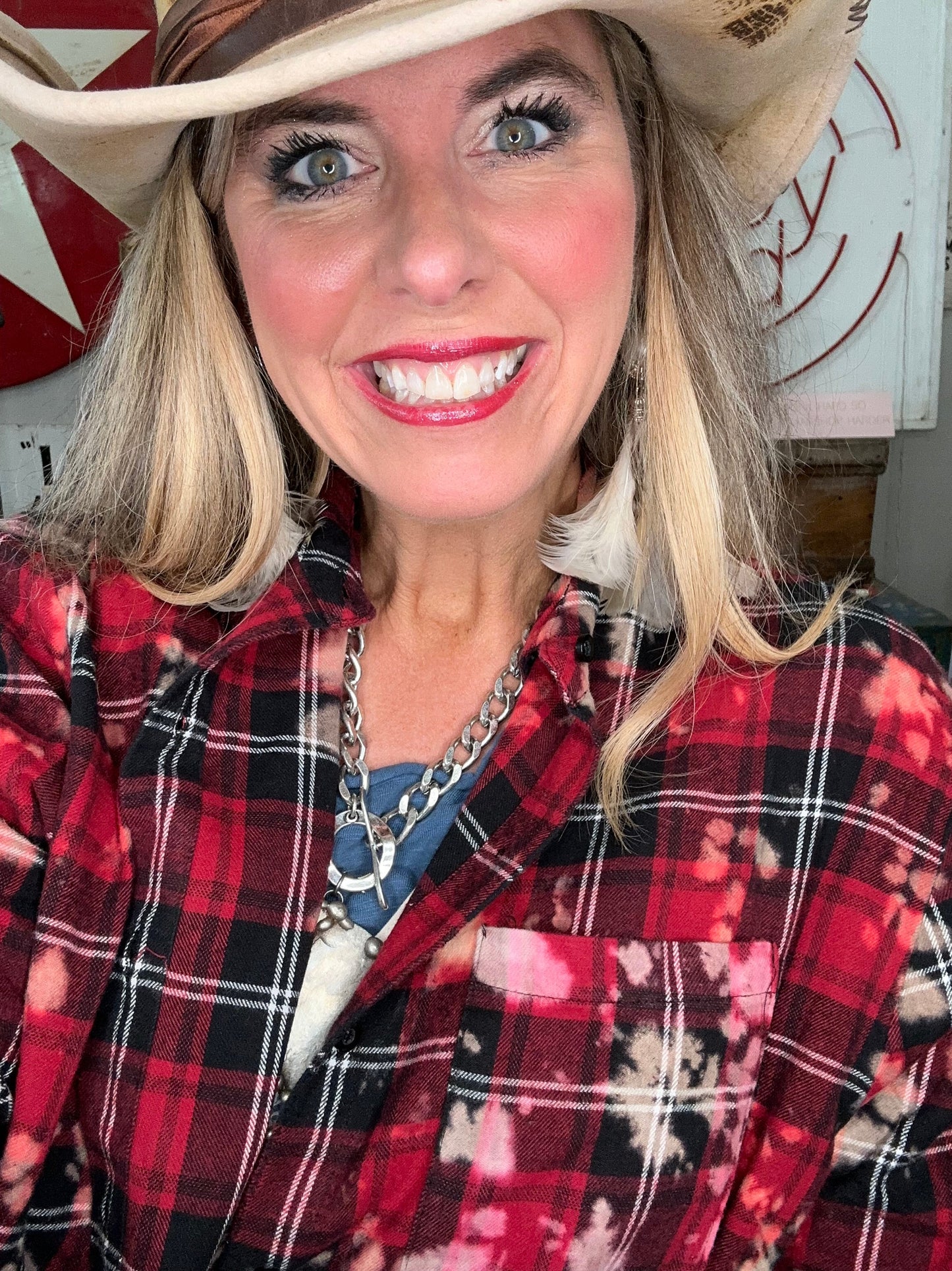 Jaded Gypsy- Early Morning Walk Flannel (Red/Black)