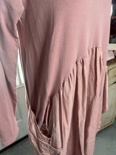 Long Sleeve Dress with Ruffles (Mauve)