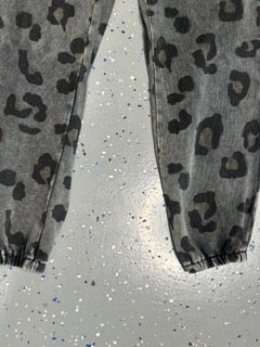 FINAL SALE EASEL -Leopard Print Joggers (Grey)