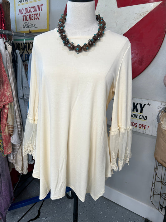 Origami- Lace 3/4 Sleeve Top (BEIGE)
