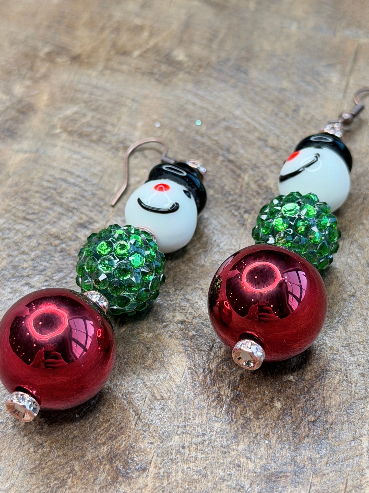 Red and Green Snowman Earrings - ERR ORIGINAL