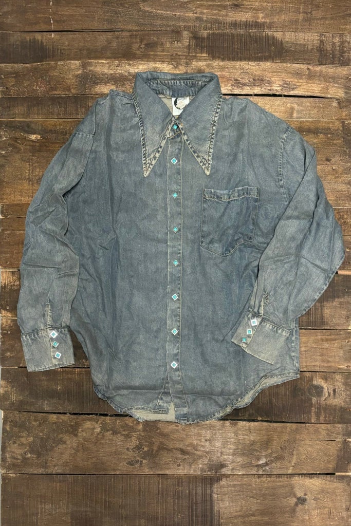 Jaded Gypsy- To The Point Top (Medium Wash)