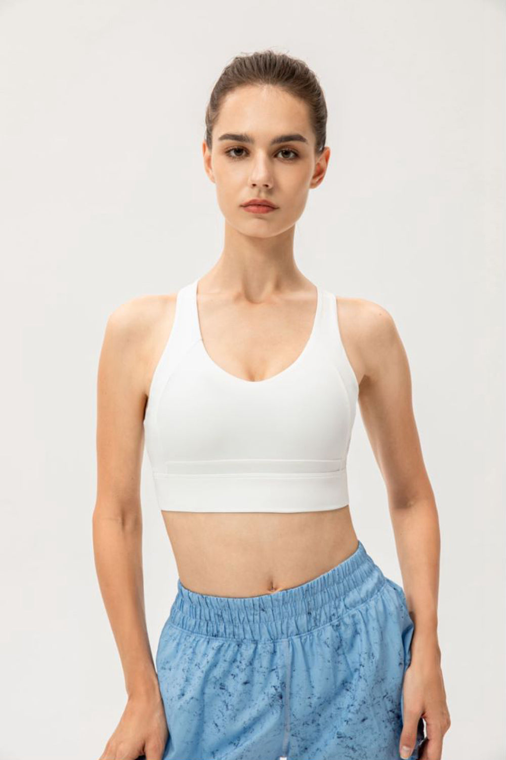 Comfortable Cutout Crisscross Sports Bra