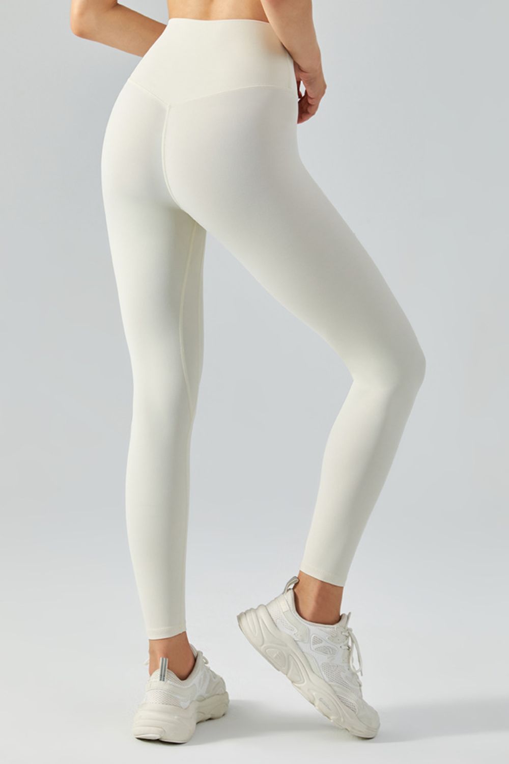 Breathable Yoga Leggings with Hidden Pocket