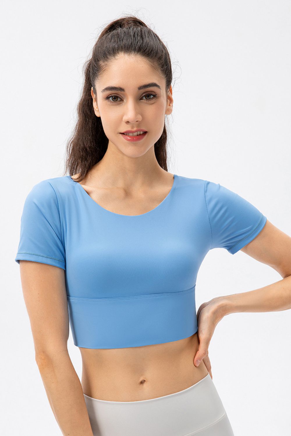 Cutout Twisted Cropped Active T-Shirt