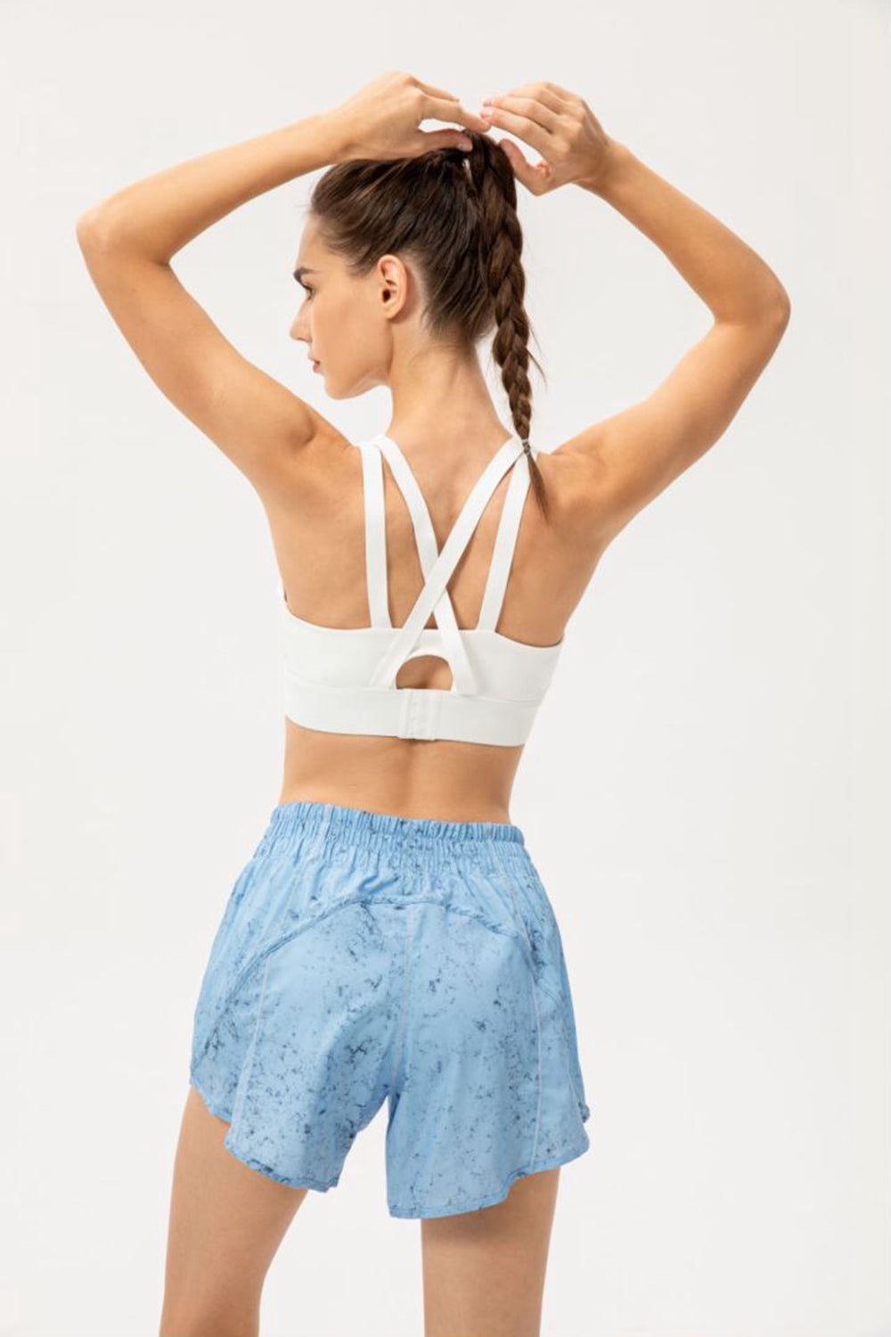 Comfortable Cutout Crisscross Sports Bra
